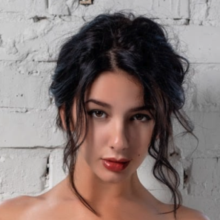 NomyQ Pornstar