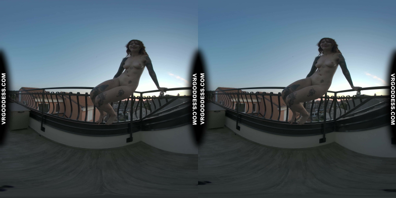 Cherri & Miss Pussycat Sunset Lesbian Dance - Image 10