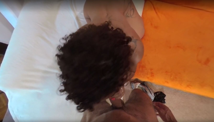 Curvy Tahlia Lane Loves VR Sex - Image 7