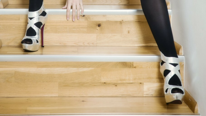 Stacy Cruz Seduces in Pantyhose Solo Scene - Image 4