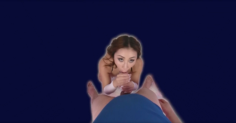 Nicole Doshi: Massive Tits Asian VR Passion - Image 9