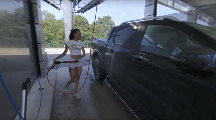 Violeta Grey's Steamy Car Wash Seduction - Image 1