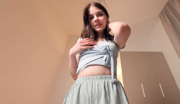 Sofia Lugano Solo Tease at Work in 4K - Image 1