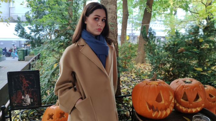 Daddy Dan And Dinosaur Cock Stepson Take Turns Banging Sex Deprived PAWG - Image 1