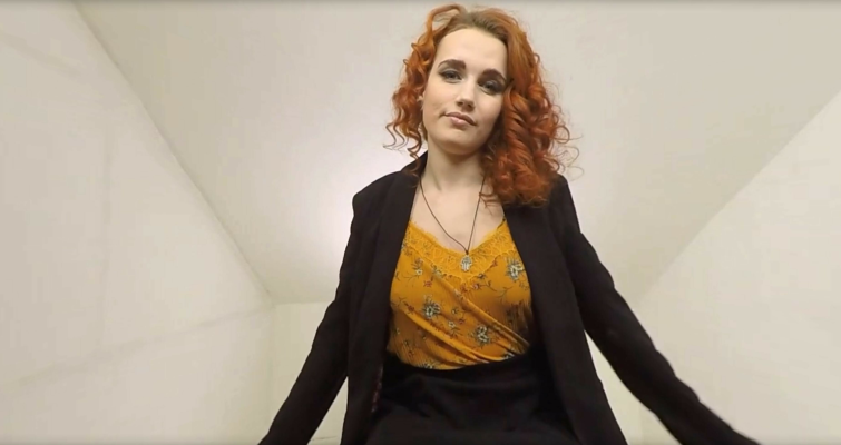 Anabelle Wolfox Seductive Solo in Stunning 4K - Image 1