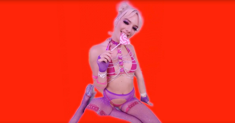 Kenna James in Hot Cream Puffs VR Action - Image 10