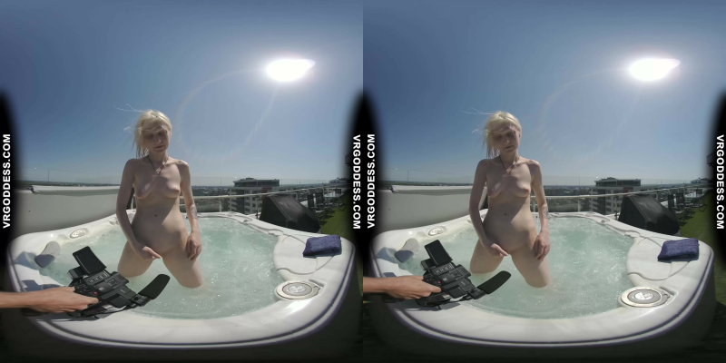 Penthouse Rooftop Jacuzzi Hot Ingrida Smoking And Masturbating In The Sun - Image 9