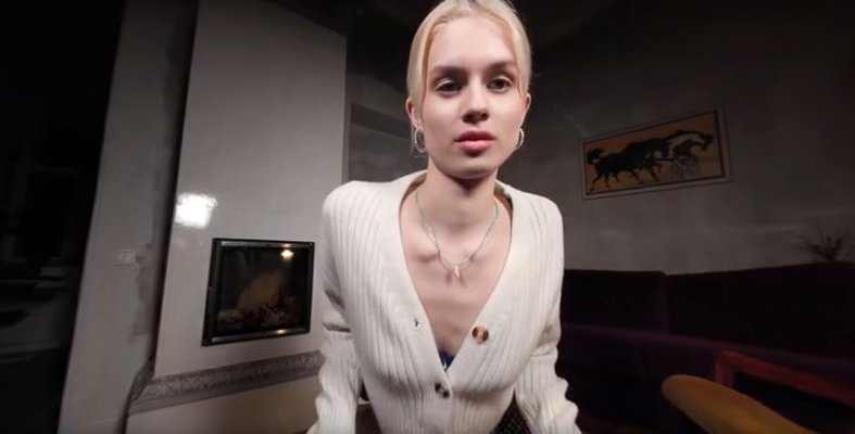 Undress Me Slowly – Amelia’s Lapdance in 8K VR - Image 4