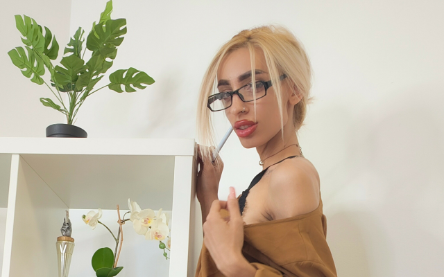 Italian Coffee Special - Kandy Benks - Image 5