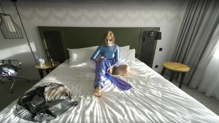 Zara Foxx Shiny Solo Tease in Stunning 4K - Image 9