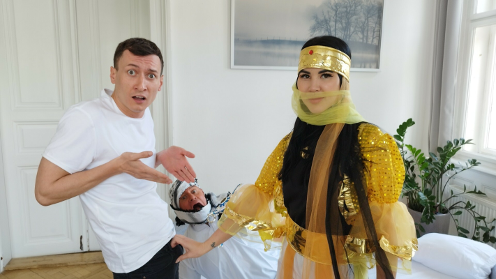 Exotic Genie Lady Dee in Wild Creampie Threesome - Image 2